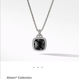 Black onyx and Diamond pendant 14mm